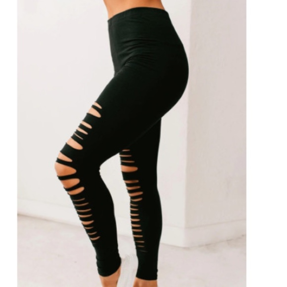 Black distressed leggings - Picture 3 of 5